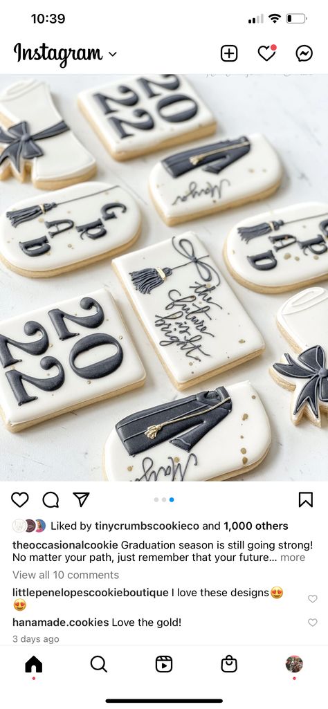 Graduate Cookies Decorated, Graduation Cookies 2024 For Boy, Graduation Cap Sugar Cookies, Graduation Icing Cookies, Graduate Cookies, Class Of 2023 Cookies Decorated, Class Of 2023 Cookies, 2024 Cookies, 2024 Grad Cookies