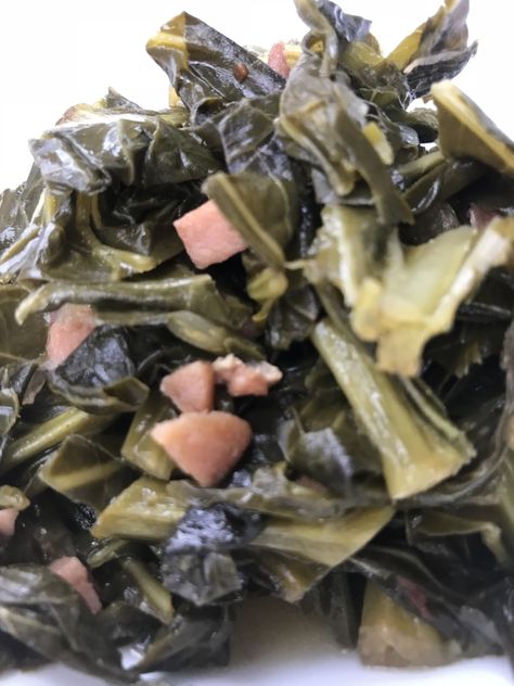 How To Cook Collards, Southern Style Collard Greens, Kale Greens, Southern Collard Greens, Collard Greens Recipe, How To Cook Kale, Food Simple, Delicious Veggies, Green Eating