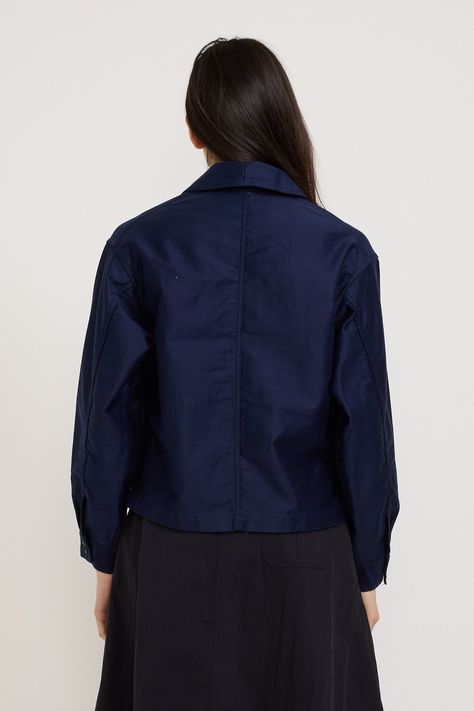 A modern feminine take on the heritage French chore coat style, Danton's Wide Coverall jacket is a short cropped boxy fit with a subtle rounded collar. True to the workwear classic it has three patch pockets and is made from a washed back cotton moleskin fabric for the perfect worn in look and feel.- 100% Cotton- Mid-weight brushed moleskin fabric- Boxy fit. Shorter crop- Four button closure- Three patch pockets- One internal pocket- Screen printed branding- Made in Japan
Originating in Chartres-sur-Cher in 1935, Gabriel Danton's workwear label was created to meet the needs of labourers in the centre and northeast of France, whilst through the 1970's and 80's it became synonymous with French railway workers. Today the familiar Danton Official red-and-white diamond-logo lives on in it's new