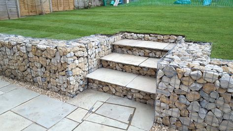 Patio Layout Design, Gabion Retaining Wall, Backyard Retaining Walls, Garden Retaining Wall, Gabion Wall, Sloped Backyard, Landscaping Retaining Walls, Tiered Garden, Back Garden Design