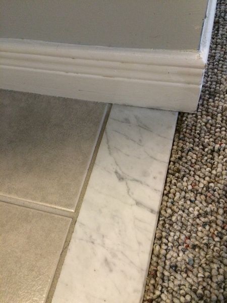 Concrete Versus Marble Thresholds: Which Is Better? - STONEXCHANGE Carpet Tiles Diy, Carpet To Tile Transition, Tile To Wood Transition, Making Concrete Countertops, Marble Threshold, Sisal Flooring, Marble Floor Kitchen, Transition Flooring, Marble Flooring Design