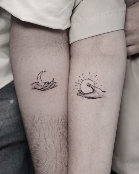 27 Small But Incredibly Romantic Tattoos For Married Couples Matching Non Matching Tattoos Couples, Elopement Tattoo Ideas, Simple Couple Tattoos Unique, Tattoos For Husband Ideas, Complementary Tattoos Couples, Discreet Couple Tattoos, Line Tattoo Couple, Best Couple Tattoos True Love, Relationship Tattoos Meaningful