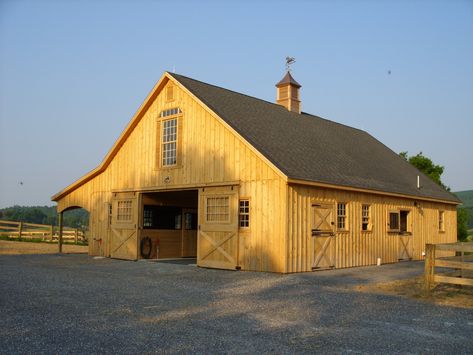 Modular Barns — Groffdale Barns Barn Layout Multi Animal, Barn Ideas Buildings, Prefab Barns, Loudoun County Virginia, Gambrel Barn, Equestrian Building, Backyard Barn, Post And Beam Barn, Barn Builders