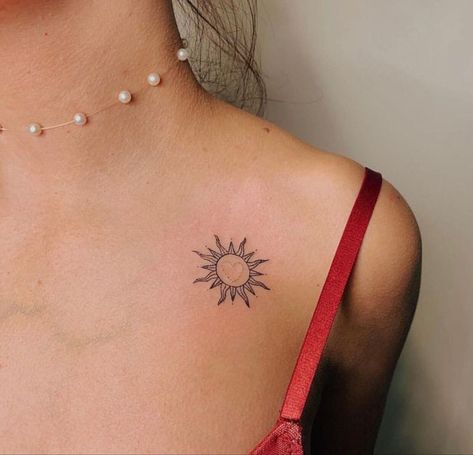 Different Drawing Styles, Sun Tattoo Designs, Matching Sister Tattoos, Drawing Styles, Leo Tattoos, Sun Tattoos, Collar Bone Tattoo, Discreet Tattoos, Sun Tattoo