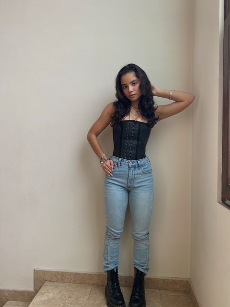 Black Jean Corset Outfit, Corset And Mom Jeans Outfit, Corset Flannel Outfit, Corset Top Midsize, Corset Long Sleeve Top With Jeans, Corset Baggy Jeans Outfit, Corset Top With Jeans, Corset Top And Baggy Jeans, Corset Top Outfit