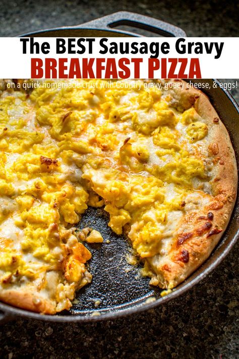 Breakfast Pizza Dough Recipe, Pizza Dough Breakfast Recipes, Sausage Gravy Pizza, Cast Iron Breakfast Pizza, Breakfast Pizza Recipe Gravy, Biscuits And Gravy Breakfast Pizza, Breakfast Pizza With Gravy, Biscuit Sausage Gravy Pizza, Bisquick Breakfast Pizza