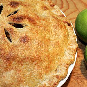 Step Mile High Apple Pie Recipe, Deep Dish Apple Pie, Perfect Pies, Apple Pie Recipes, Pie Dough, Deep Dish, Beignets, Apple Recipes, Pie Crust