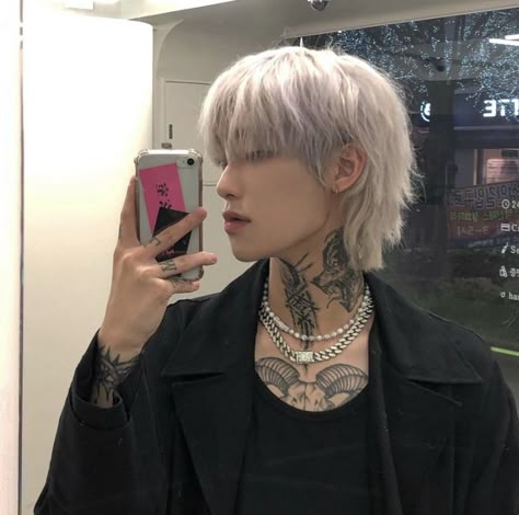 Ulzzang Hair, Dyed Hair Men, Short White Hair, Short Hair Tomboy, Asian Haircut, Short Hair Images, Anime Boy Hair, Asian Short Hair, Hair Inspiration Short