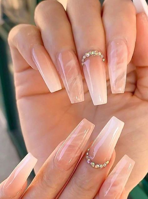 Coffin Nails Neutral Colors, Nude Marble Nail Designs, Milky Marble Nails, Nude Coffin Nail Ideas, Vaca Nails, Coffin Nail Ideas, Baddie Nails, Vacation Nails, Nail Styles