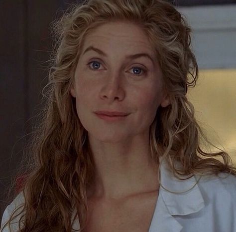 Dr. Juliet Burke Elizabeth Mitchell Gia, Gia 1998, Side Character, Lost Tv Show, Elizabeth Mitchell, Courtney Eaton, Like Fine Wine, Green Goddess, Celebrity Pictures