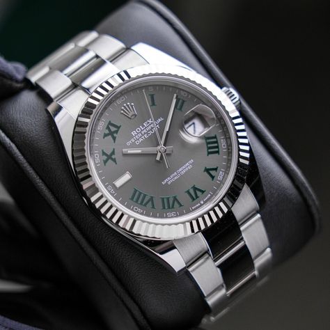 Rolex Wimbledon, Watches Silver, Boys Toys, Number Matching, 2024 Vision, Luxury Watches For Men, Wimbledon, Rolex Datejust, Roman Numerals