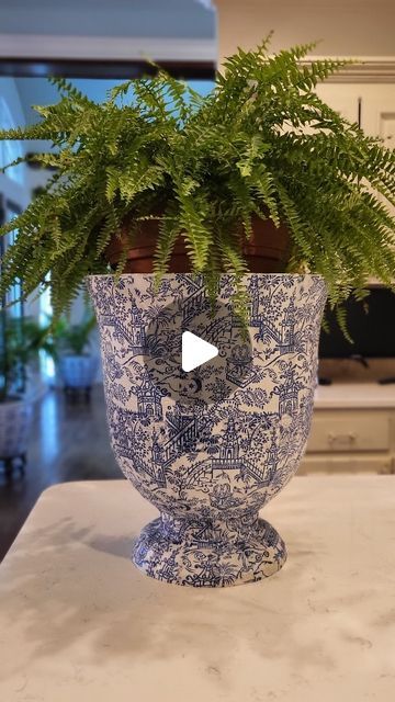 Pittypat’s Clothing Co. on Instagram: "We posted this little #diy project one year ago...and we were shocked and delighted at how much attention it got! These #Chinoiserie pots were easy and fun to make, and we have used them over and over again. Wendy originally created them to use for a pop-up shop, and since then they have graced her porch. The blue and white motif can be styled for all seasons, from Halloween to Easter and more. One of these pots was even used as a fabulous ice bucket for beverages during a tailgate!   #modpodge #decoupage #blueandwhite #preppy #chinoiseriechic #grandmillennial #lovepittypats #loveyourlook" Chinoiserie Pots & Planters, Diy Chinoiserie Planter, Diy Chinoiserie Vase, White Christmas Decorations Diy, Decoupage Pots, Diy Chinoiserie, Cardigan Tutorial, Chinoiserie Planter, Country Colonial