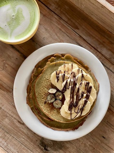 Kid-Friendly, Gluten-Free, Spirulina Pancakes - Shayna's Kitchen Spirulina Pancakes, Week In Italy, Teff Flour, Kid Friendly Recipes, Flavored Pancakes, Chocolate Hazelnut Spread, Health Recipes, Hazelnut Spread, Two Kids