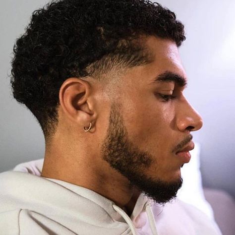 Fade Haircut Boys, Light Skin Haircuts, Lightskin Haircuts, Mixed Boys Haircuts, Boys Beard Style, Boys Haircuts Curly Hair, Mens Dreadlock Styles, Low Skin Fade, Boy Haircuts Short