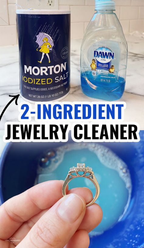 Diy Jewelry Cleaner, Ring Cleaner, Homemade Jewelry Cleaner, Jewelry Cleaner Diy, Two Ingredient, How To Clean Silver, Diy Cleaning Solution, Homemade Cleaning Solutions, Cleaning Silver Jewelry