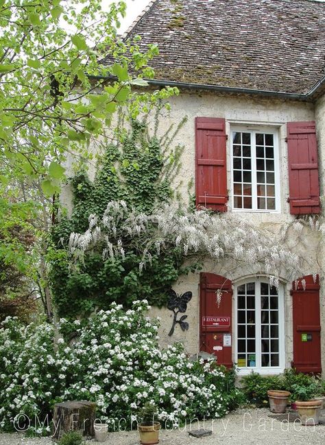 French country style.                                                       … House Exterior Shutters, French Country House Exterior, Farmhouse Exterior Colors, Country House Exterior, Farmhouse Style Exterior, French Country Exterior, French Cottage Decor, Red Shutters, French Buildings