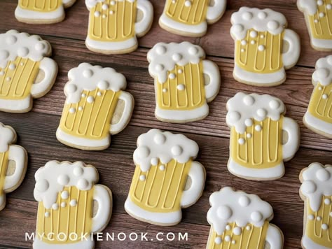 Beer Bottle Cookies, Beer Bottle Decorated Cookies, Royal Icing Cookies Fathersday, Mug Sugar Cookie, Sugar Cookies For Father’s Day, Father’s Day Beer Sugar Cookies, Beer Cookies, Anniversary Cookies, Royal Iced Cookies