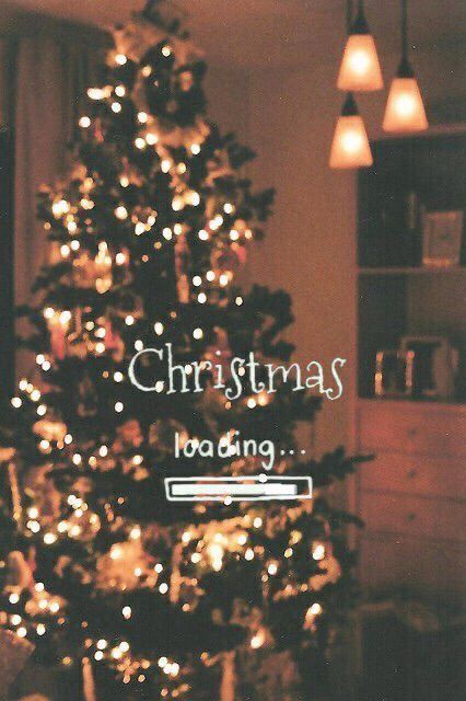 We Heart It Christmas, Christmas Lockscreen Aesthetic, Christmas Wallpapers Tumblr, Christmas Tumblr, Christmas Lockscreen, Christmas Lights Wallpaper, Lights Wallpaper, Christmas Loading, Lockscreen Aesthetic