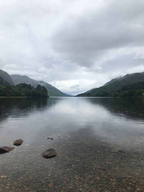 Scotland Aesthetic Highland, Scotland Summer Aesthetic, Scotland Mountains Aesthetic, Scotland Mountains, Scottish Loch Photography, Rural Scotland Aesthetic, Scotland Mountains Landscapes, Scotland Aesthetic, Mountains Aesthetic