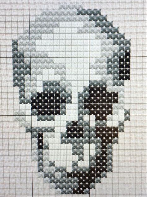 Skull Stitch Pattern, Cross Stitch Skull Pattern, Skull Cross Stitch Pattern, Skull Cross Stitch, Cross Stitch Skull, Beaded Cross Stitch, Pixel Art Pattern, Crochet Tapestry, Perler Beads Designs