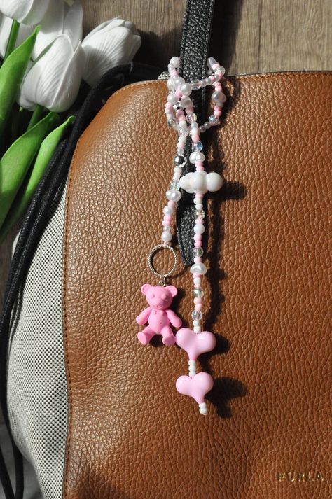 Personalised Teddy Bear Beaded Bag Charm Cute Amber Glass Bead Bag Tag Handbag Accessory - Etsy Bag Chain Beads, How To Make Bag Charms, Beads Bag Charm, Bead Bag Charm, Bag Charms Ideas, Bags Accessories Ideas, Beaded Keychain Diy Tutorials, Accessories Bag, Bag Charms Beads