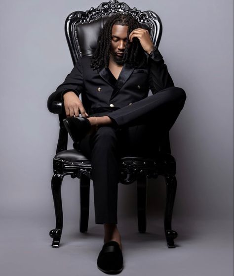 Black Male Birthday Photoshoot Ideas, 21 Birthday Photoshoot Ideas For Men, Male Birthday Shoot Ideas, 25th Birthday Photoshoot Men, 16th Birthday Photoshoot Ideas Boys, Black Man Photoshoot Ideas, 40th Birthday Photo Shoot Ideas For Men, Men’s Birthday Photoshoot Ideas, Men’s Birthday Photoshoot