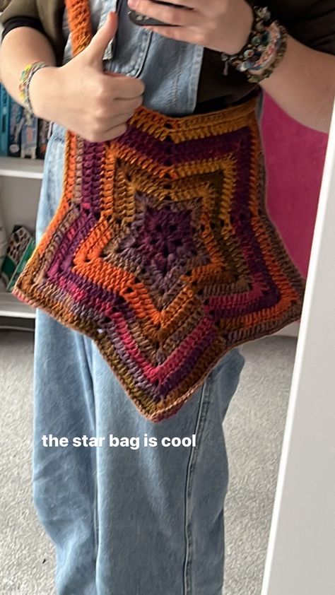 Crochet Projects Diy, Crochet With Color Changing Yarn, Faerie Grunge Outfits, Crochet Fall Fashion, Witchy Crochet Projects, Crochet Fun Hat, Corchet Clothes, Croshay Ideas Clothes, Crochet Star Purse