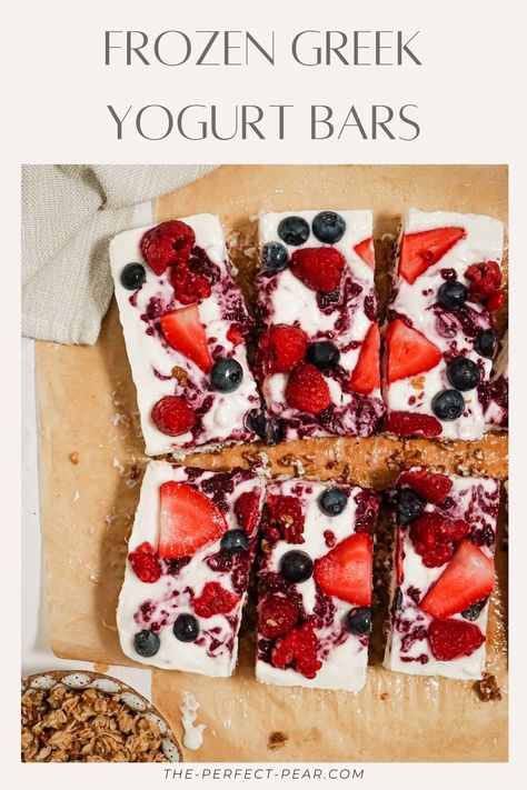 Yogurt Berry Dessert, Homemade Fruit Bars Frozen, Greek Yogurt Frozen Fruit, Greek Yogurt Freezer Recipes, Greek Yogurt Bars Frozen, Frozen Yougart Bars, Greek Yogurt Ice Cream Bars, Homemade Clio Greek Yogurt Bars, Yogurt Bars Frozen