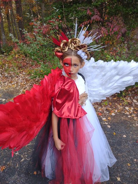 Half angel Half demon costume Half And Half Costume Ideas, Half Angel Half Demon Costume, Half Devil Half Angel Costume, Half Angel Half Devil, Devil Fancy Dress, Demon Halloween Costume, Half Angel Half Demon, Angel Costume Diy, Angel And Devil Costume