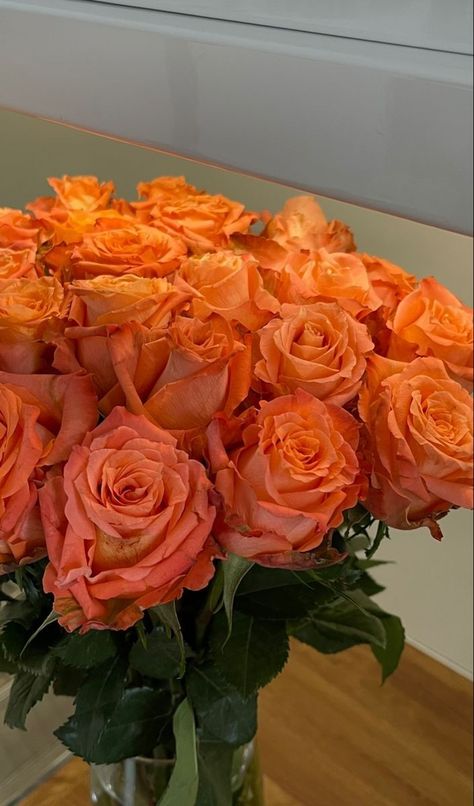 Rose Flower Photos, Luxury Flower Bouquets, Pretty Orange, Fleur Orange, Boquette Flowers, Nothing But Flowers, Flower Therapy, Flower Names, Beautiful Bouquet Of Flowers