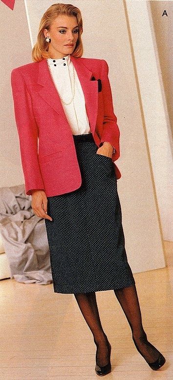 80s style professional business attire Womens Business Attire, 80s Women, Fashion Office, Business Outfits Women, 80s Style, 1980s Fashion, Elegant Dresses For Women, Work Wear Women, Professional Fashion