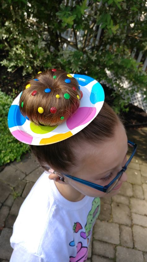 Crazy hair, donut with sprinkles Crazy Hair Day Ice Cream Cone, Crazy Hair Food Ideas, Crazy Hair Day Cupcake Buns, Donut Hair Bun Crazy Hair Day, Crazy Hair Day Monster, Donut Hat, Donut With Sprinkles, Hair Donut, Crazy Hat