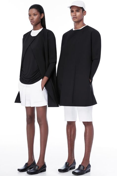 Rad Hourani Unisex Collection Rad Hourani, Non Binary Fashion, Woman In Suit, Genderless Fashion, Contemporary Wardrobe, Fashion D, Androgynous Fashion, Fashion Show Images, Spring Summer 2014