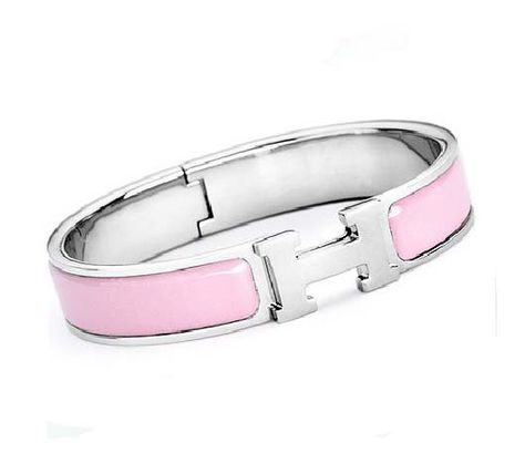 Hermes bracelet in light pink Hermes H Bracelet, H Bracelet, Hermes Bracelet, Hermes Jewelry, Enamel Bracelet, Pink Enamel, Pink Bracelet, Beautiful Watches, Enamel Jewelry