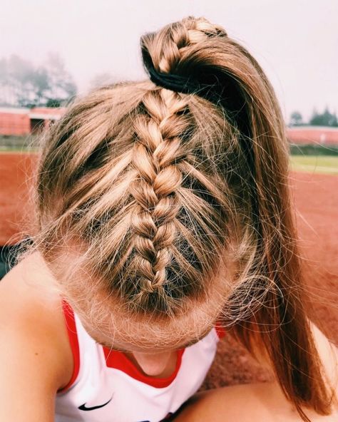 45 Best VSCO Hairstyles You'll Want To Copy, Softball Hairstyles, Sport Hair, Pinterest Hair, Peinados Fáciles Para Cabello Corto, Sports Hairstyles, Athletic Hairstyles, Braid Hair, Sporty Hairstyles, Braid Hairstyles