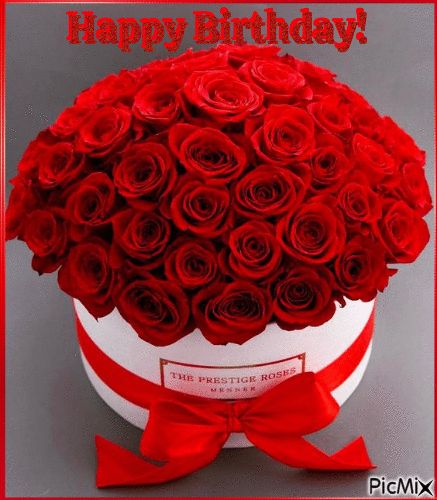 Birthday Flowers Bouquet, Rose Basket, City Flowers, Birthday Roses, Birthday Bouquet, Rose Flower Wallpaper, Red Rose Bouquet, Box Roses, Flowers Bouquet Gift