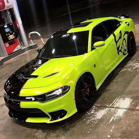 Black & yellow Hellcat  follow @hellkact #wrap #charger #stripes #dodge #mopar #srt #scatpack #hellcat #decals #vinyl #stance #americanmuscle #chargerfam #chargernation #moparornocar #v8 #dodgecharger #chargersrt To Fast To Furious, Carros Bmw, Dodge Charger Hellcat, Charger Srt Hellcat, Dodge Muscle Cars, Lux Cars, Custom Muscle Cars, Exotic Sports Cars, Street Racing Cars