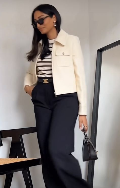 White Lady Jacket Outfit, Ivory Jacket Outfit, Creme Blazer Outfit, Ivory Blazer Outfit, Cream Jacket Outfit, Smart Casual Work Outfit Women, Mode Ab 50, Summer Business Casual Outfits, Casual Work Outfits Women