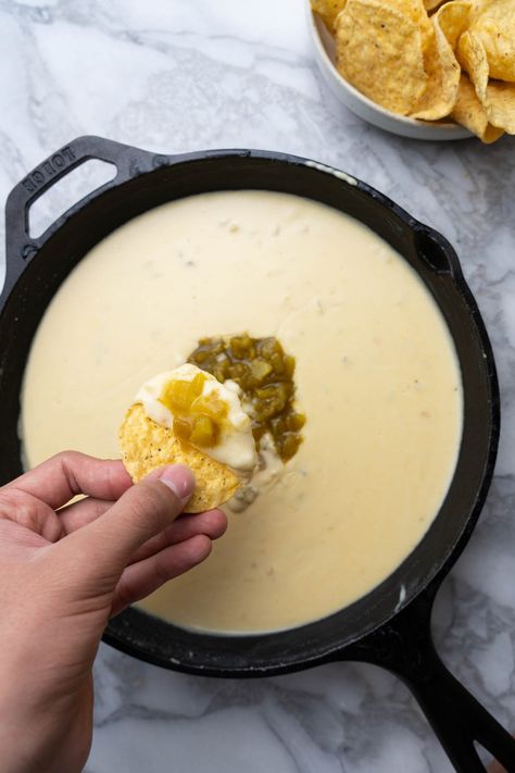 Hatch Chile Queso Blanco Dip - TastyAZ Sausage Queso Dip, White American Cheese, Queso Blanco Dip, White Queso Dip, Hatch Chiles, Queso Dip Recipes, Hatch Chile, Fried Corn, Quick And Easy Appetizers