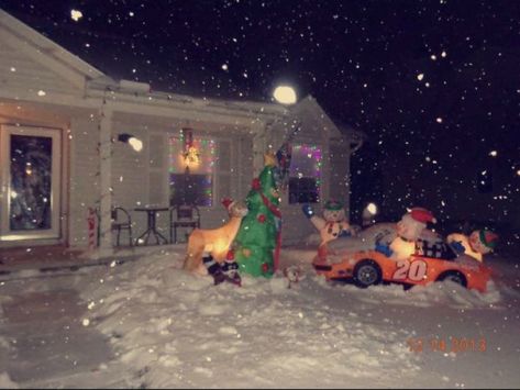 Nistolgic Christmas, Nostalgic Photos, Nostalgic Pictures, Christmas Dreaming, Nostalgia Aesthetic, Childhood Memories 2000, Tacky Christmas, 2000s Nostalgia, I Love Winter