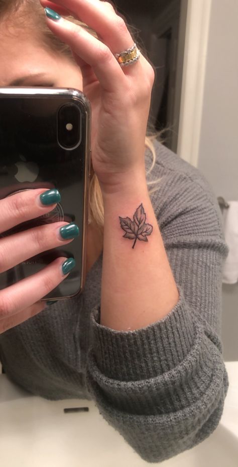 Small Fall Leaves Tattoo, Fall Time Tattoos, Fall Tattoo Ideas Autumn Black And White, Fall Sleeve Tattoo, Autumn Inspired Tattoos, Autumn Tattoos For Women, Leaf Tattoo Wrist, Small Fall Tattoos, Fall Tattoos For Women