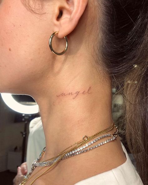 BEC on Instagram: “angel baby 👼🏼” Word Neck Tattoos, Small Neck Tattoos, Girl Neck Tattoos, Tattoo Neck, Cursive Tattoos, Neck Tattoos Women, Lettering Tattoo, Writing Tattoos, Petite Tattoos