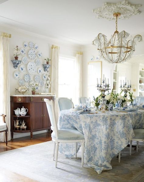 Nicola Bathie Home, Nicola Bathie Mclaughlin, Blue And Green Living Room, Nicola Bathie, Green Living Room Decor, Harbor Town, Dining Room Blue, Traditional Dining Room, Living Room Green