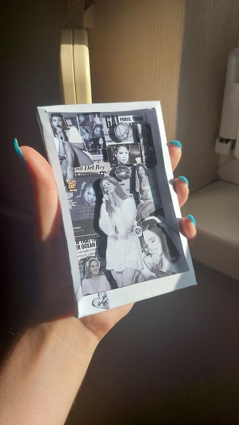 Lana del rey carton card DIY present Lana Del Rey Birthday Gift Ideas, Lana Del Rey Diy Gifts, Lana Del Rey Crafts, Lana Del Rey Things, Lana Del Rey Gift Ideas, Lana Del Rey Gifts, Lana Del Rey Polaroid, Pretty Gift Wrapping Ideas, Lana Del Rey Vinyl