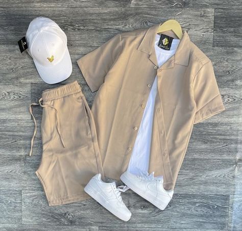 Hype Outfit Men, The Fix Clothing Store South Africa, Designer Drip Outfits Men, Guys Fashion Casual, Mens Smart Casual Outfits, Trendy Boy Outfits, Drip Outfit Men, Hype Clothing, Guys Fashion