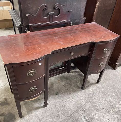 Makeup Vanity Transformation | Hometalk Desk/vanity Ideas, Painted Makeup Vanity, Refinished Vanity, Wallpaper Drawers, Antique Makeup Vanities, Wise Owl One Hour Enamel, Vanity Redo, Refinished Desk, Charleston Green