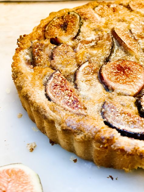 Fig Tart Recipe Easy, Fresh Fig Tart Recipes, Fig Cheesecake Recipe, Fig Scones Recipe, Dehydrated Figs, Fig Tarts, Fig Tart Recipe, Gluten And Dairy Free Recipes, Fig Dessert