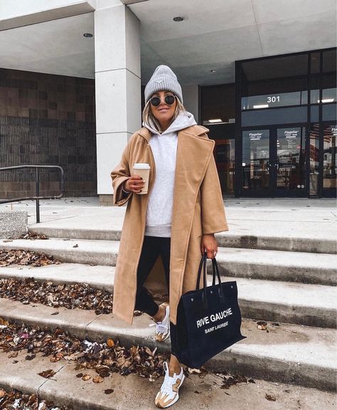 Wool Trench Coat Outfit, Coat Outfit Ideas For Women, Long Trench Coat Outfit, Trench Coat Outfit Fall, Sport Coat Outfit, Coat Outfit Ideas, Wool Coat Outfit, Coat Outfit Casual, Fall Fashion 2023