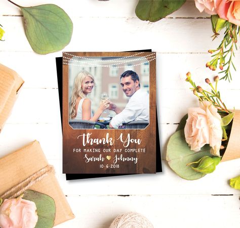 Magnet Favors, Love Lights, Wedding Calendar, Creative Wedding Favors, Handmade Favors, Party Favors Wedding, Thank You Photos, Personalized Party Favors, Favors Wedding