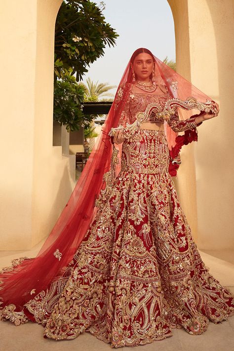 Silk Bridal Lehenga, Red Lehenga Choli, Aditi Rao Hydari, Aditi Rao, Bridal Dupatta, Indian Bride Outfits, Latest Bridal Dresses, Raw Silk Fabric, Red Lehenga